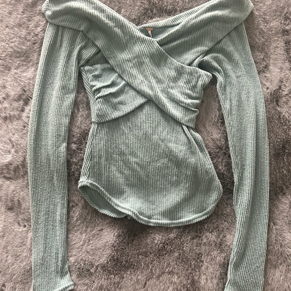 Off-Shoulder Ribbed Knit Top in Light Green